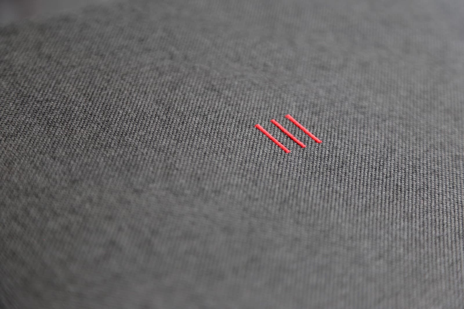 heatme Heatbars-Stickerei auf Loden